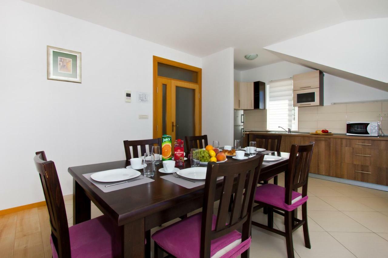Villa Omis Michy - Family House For Big And Small Groups 外观 照片