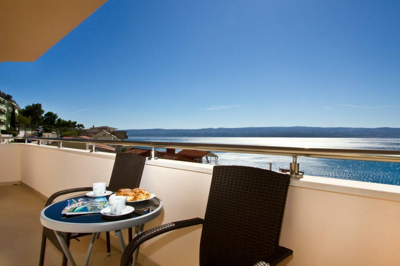 Villa Omis Michy - Family House For Big And Small Groups 外观 照片