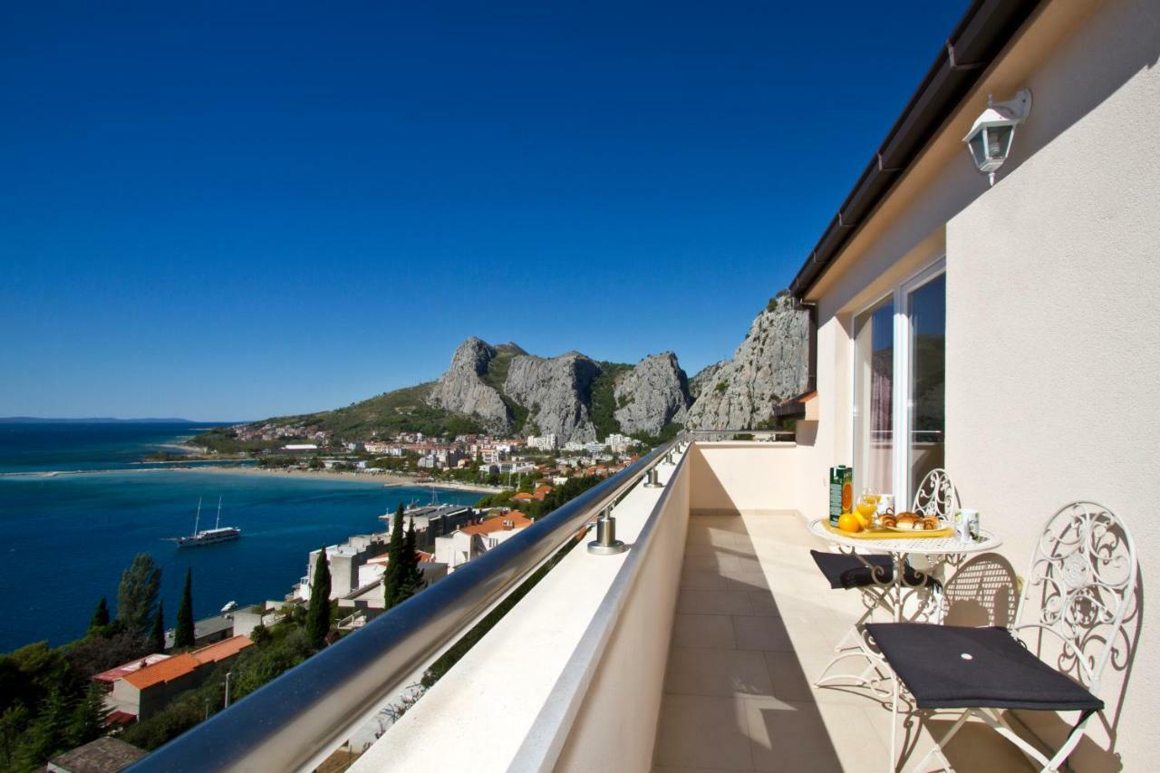 Villa Omis Michy - Family House For Big And Small Groups 外观 照片