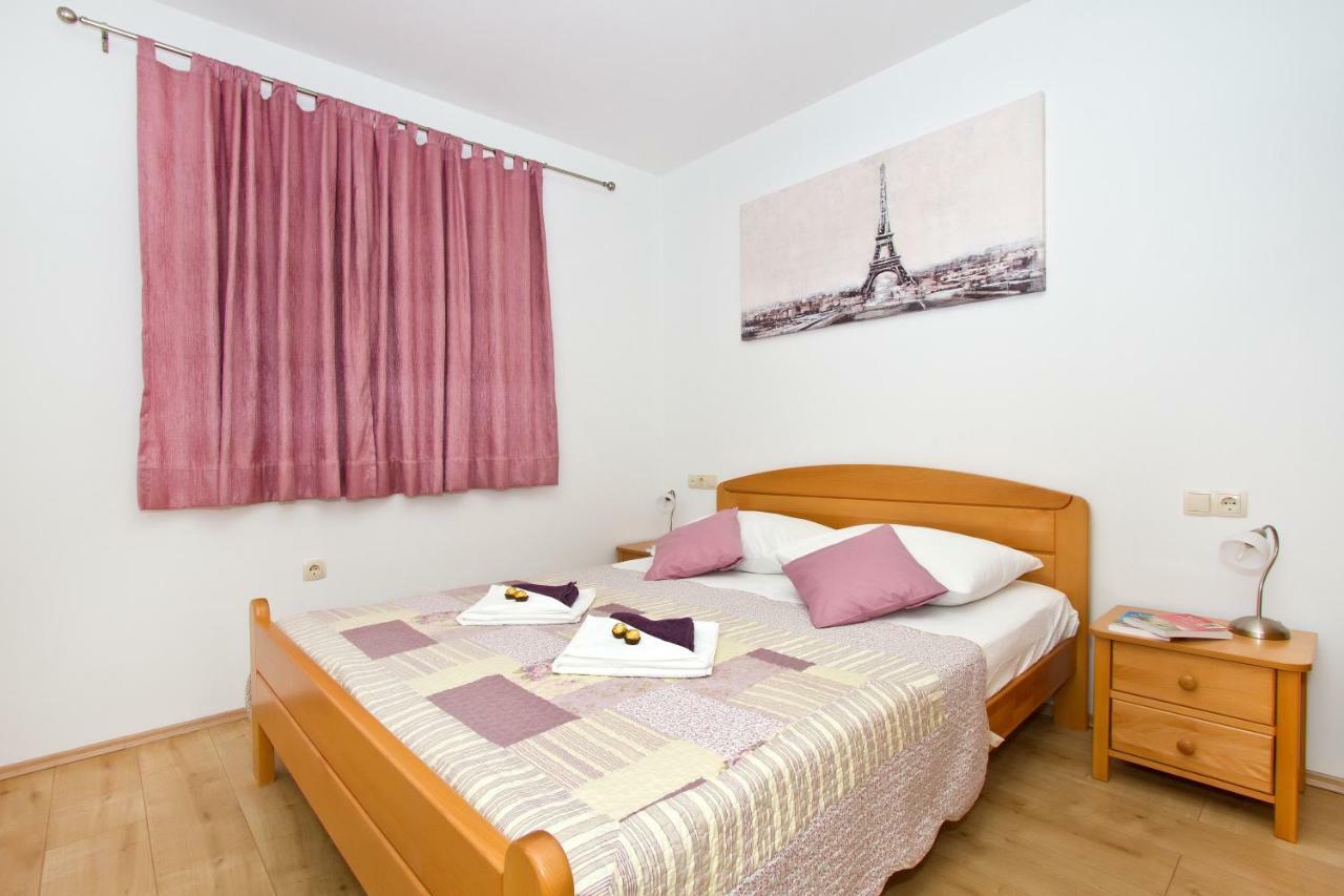 Villa Omis Michy - Family House For Big And Small Groups 外观 照片