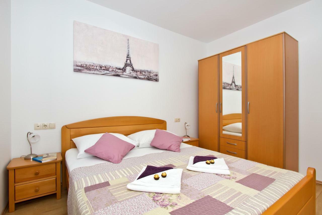 Villa Omis Michy - Family House For Big And Small Groups 外观 照片