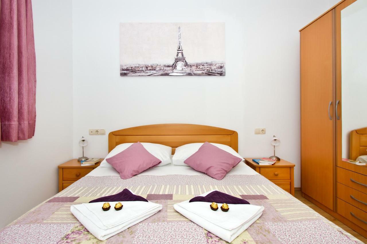 Villa Omis Michy - Family House For Big And Small Groups 外观 照片